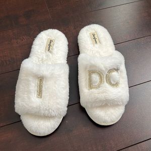 Dearfoams I DO Faux Fur Slippers